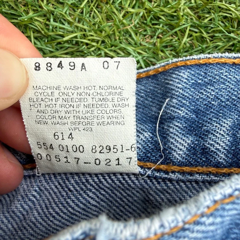 Vintage Levis 517 Mens 34x29 Blue Bootcut Jeans Made in USA 0100 Denim 517-0217‎